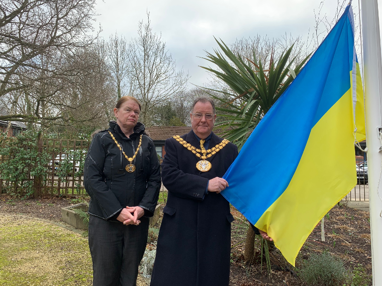 Mayor of South Ribble raises Ukrainian Flag - Feb 2023